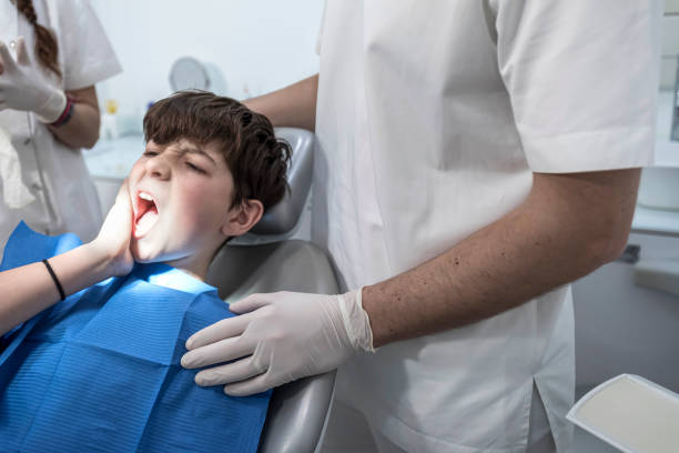 Best Walk-In Emergency Dentist in Elmendorf, TX
